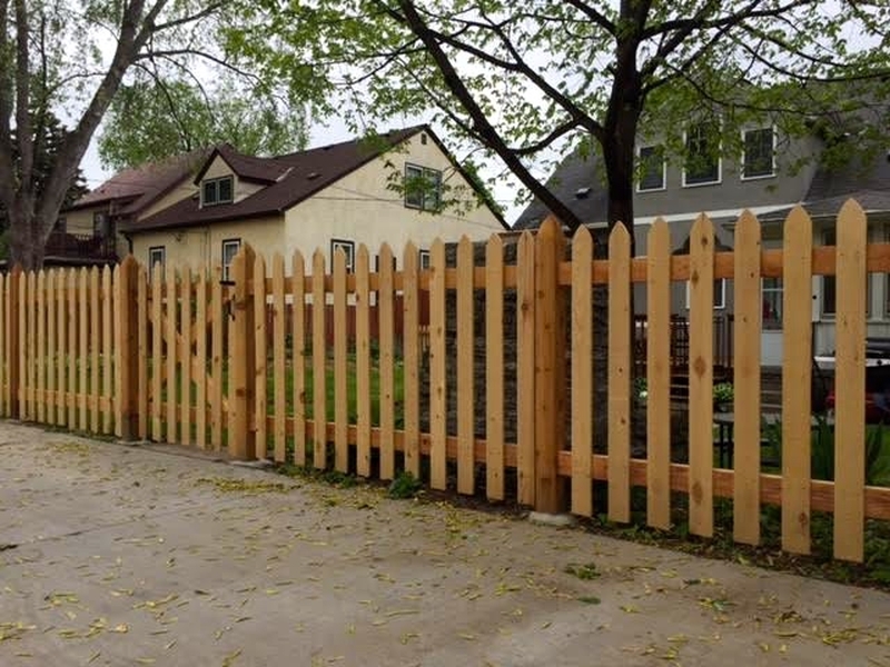 baton-rouge-wood-fence-builder-best-pools-la-001