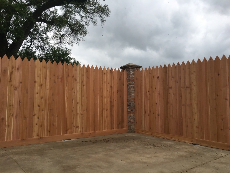 baton-rouge-wood-fence-builder-best-pools-la-001