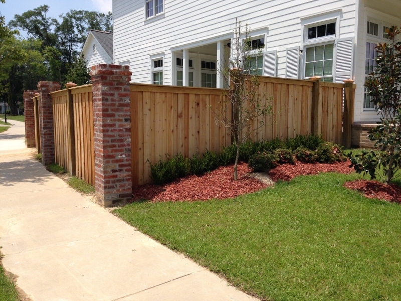 baton-rouge-wood-fence-builder-best-pools-la-004