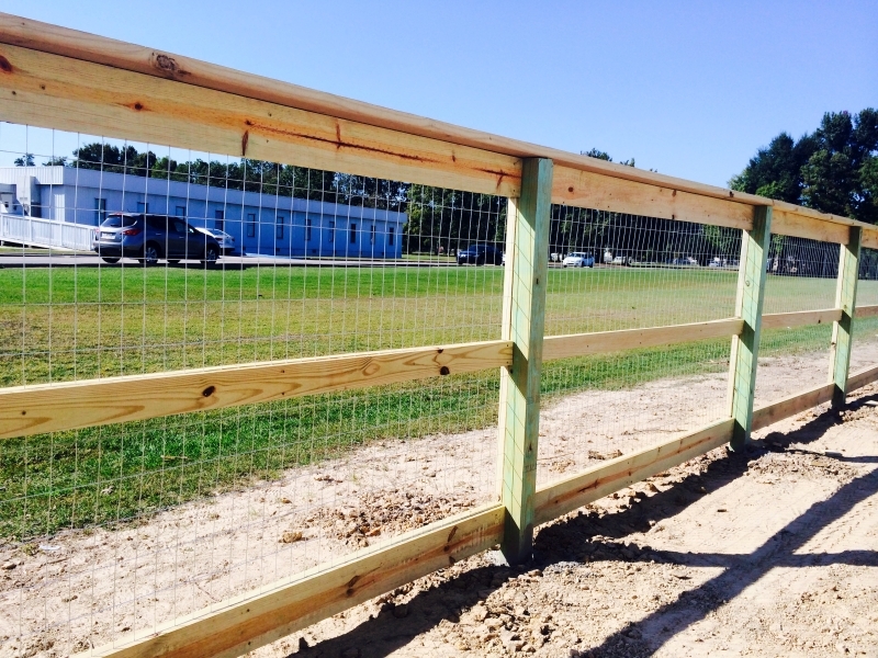 baton-rouge-wood-fence-builder-best-pools-la-005