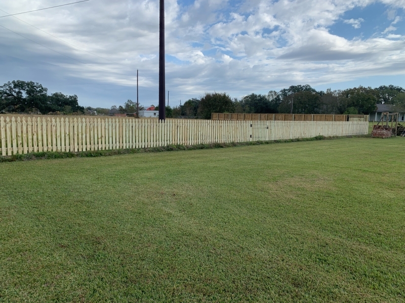 baton-rouge-wood-fence-builder-best-pools-la-005