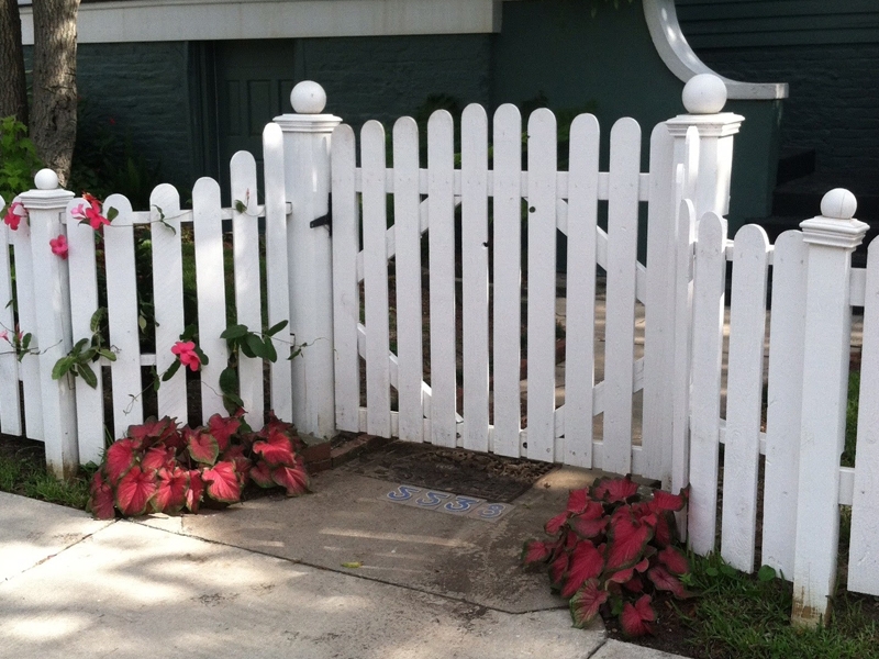 baton-rouge-wood-fence-builder-best-pools-la-008