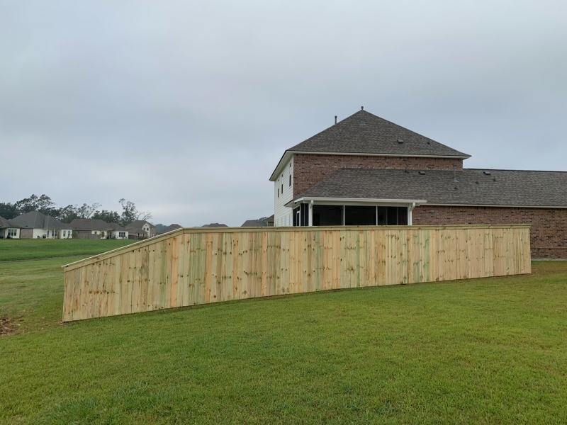 baton-rouge-wood-fence-builder-best-pools-la-011