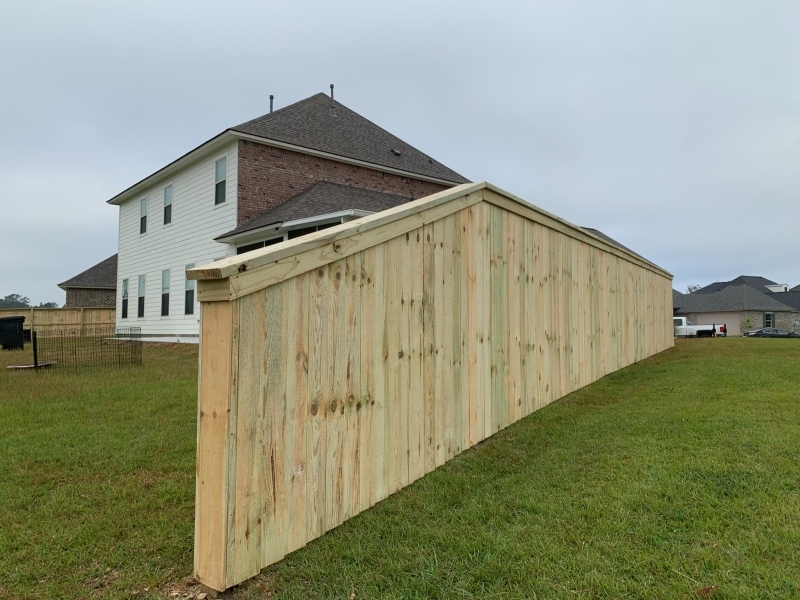 baton-rouge-wood-fence-builder-best-pools-la-012