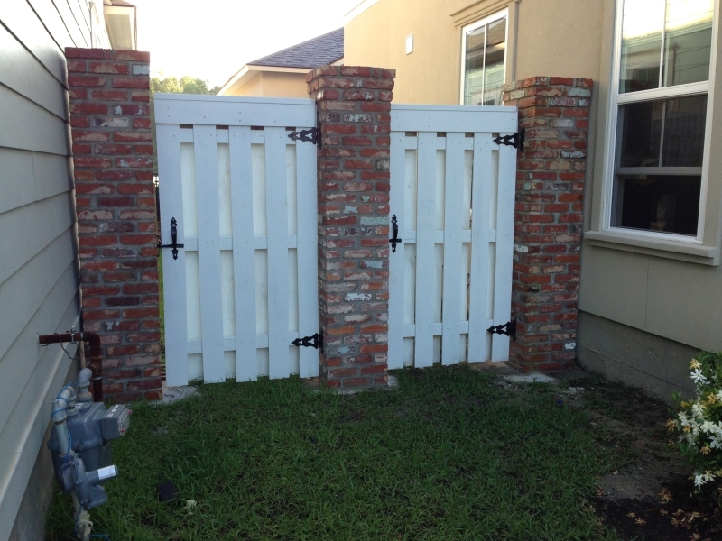 baton-rouge-wood-fence-builder-best-pools-la-013