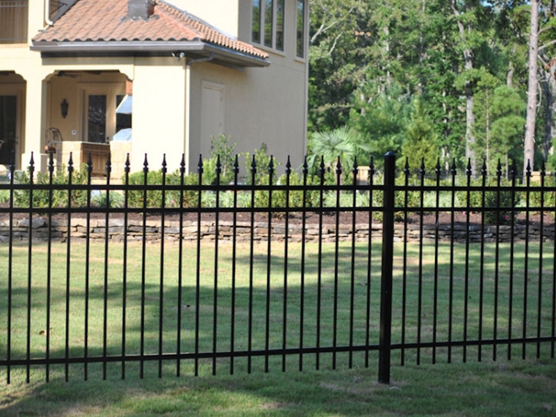 baton-rouge-wood-fence-builder-best-pools-la-001