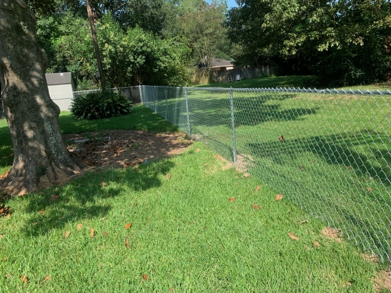 baton-rouge-wood-fence-builder-best-pools-la-001