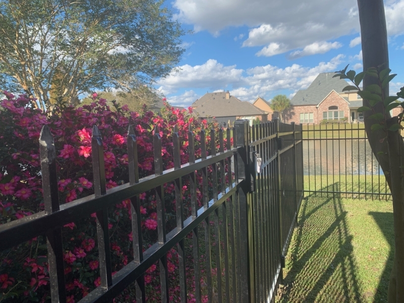 baton-rouge-wood-fence-builder-best-pools-la-008